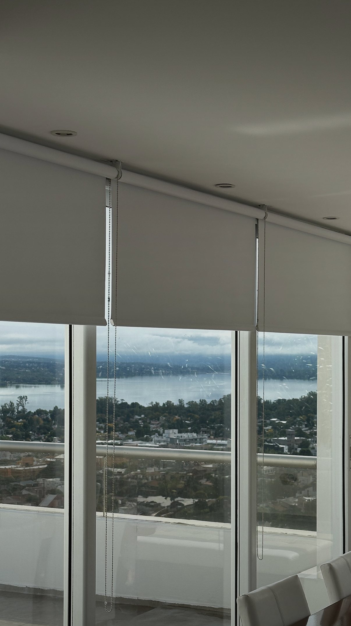Cortinas Roller Blackout y Sunscreen